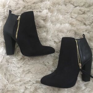 Mossimo Healed Boots